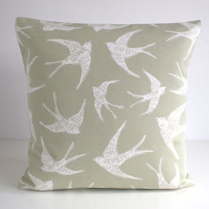 Throw Pillow Cover, Cushion Cover with Flying Birds, 10x10 12x12 14x14 16x16 18x18 20x20, Pillow Sham, Green Pillow slip, Pillowcase