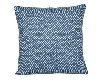 Funda de almohada geométrica, funda de cojín azul, funda de almohada azul, funda de almohada de algodón, almohada de tiro - denim Chevron