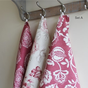 Mix and Match Tea Towel Set of 3 or 4, Shabby Chic Raspberry and White ...