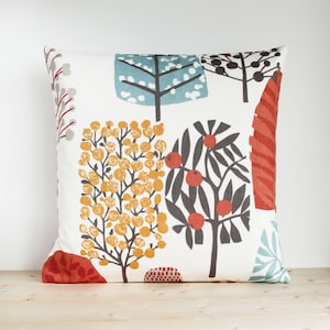 Scandinavian Tree Print Cushion Cover – Modern Folk Cotton Decor