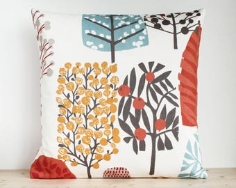 Scandinavian Tree Print Cushion Cover – Modern Folk Cotton Decor