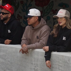 RAYA HOODIE