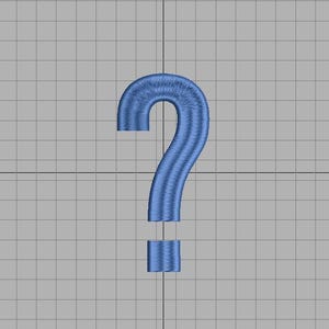 Könnte beinhalten: Ein blaues, gesticktes Fragezeichen auf grauem Gitterhintergrund. Das Fragezeichen ist ein solides, stilisiertes Design mit einem gebogenen oberen Teil und einem geraden unteren Segment. Die Stickerei hat ein strukturiertes Aussehen.