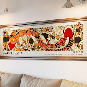 Yayoi Kusama panoramatavla, japansk väggkonst med koifisk, orange stor horisontell gallerikonst, utskrivbar konst
