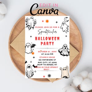 Könnte beinhalten: Halloween-Party-Einladung mit einem gruseligen Thema. Die Einladung zeigt Geisterillustrationen, Sterne und den Text "Spooktacular Halloween Party". Die Einladung enthält Datum, Uhrzeit und Ort. Der Text "Edit in Canva" steht oben.
