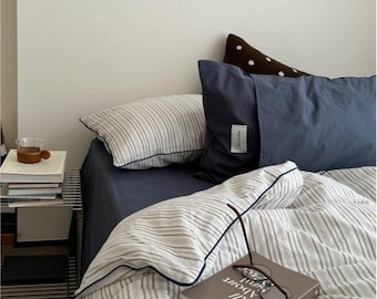 Juego de ropa de cama de rayas azules, juego de funda nórdica minimalista, ropa de cama de algodón neutro, juego de cama de estética moderna, decoración de dormitorio de estilo japonés