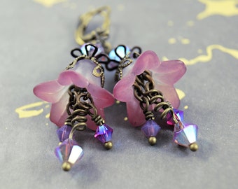 Pink and White Flower Earrings, Lucite Flower Earrings, Pink Earrings, Fairy Earrings