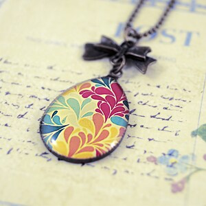 Colorful Cab Necklace, Floral Cabochon Necklace, Vintage Style Necklace
