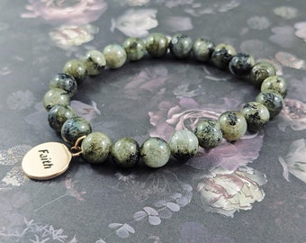 Labradorite Bracelet, Green bracelet, stone bracelet, Natural Gem Bracelet