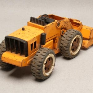 Vintage Tonka Construction Vehicle | American Metal Toy Lorry | Retro Collectable Truck | Good Condition Toy
