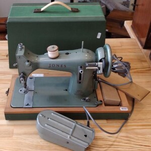 Vintage Jones Electric Sewing Machine | Working & Complete with Original Case, Accessories, and Brochure | Retro Crafting Tool