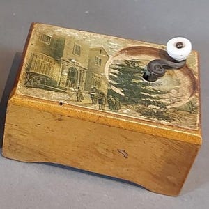 Antique Hand-Crank Music Box | 1920s Wooden Case | Working Mechanical Musical Toy | Vintage Collectable Gift