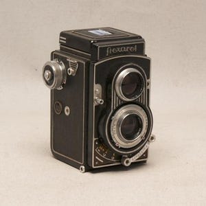 Vintage Flexaret TLR Camera | Working Condition | Retro Photography Gear | Collectable Twin Lens Reflex | Classic Film Camera