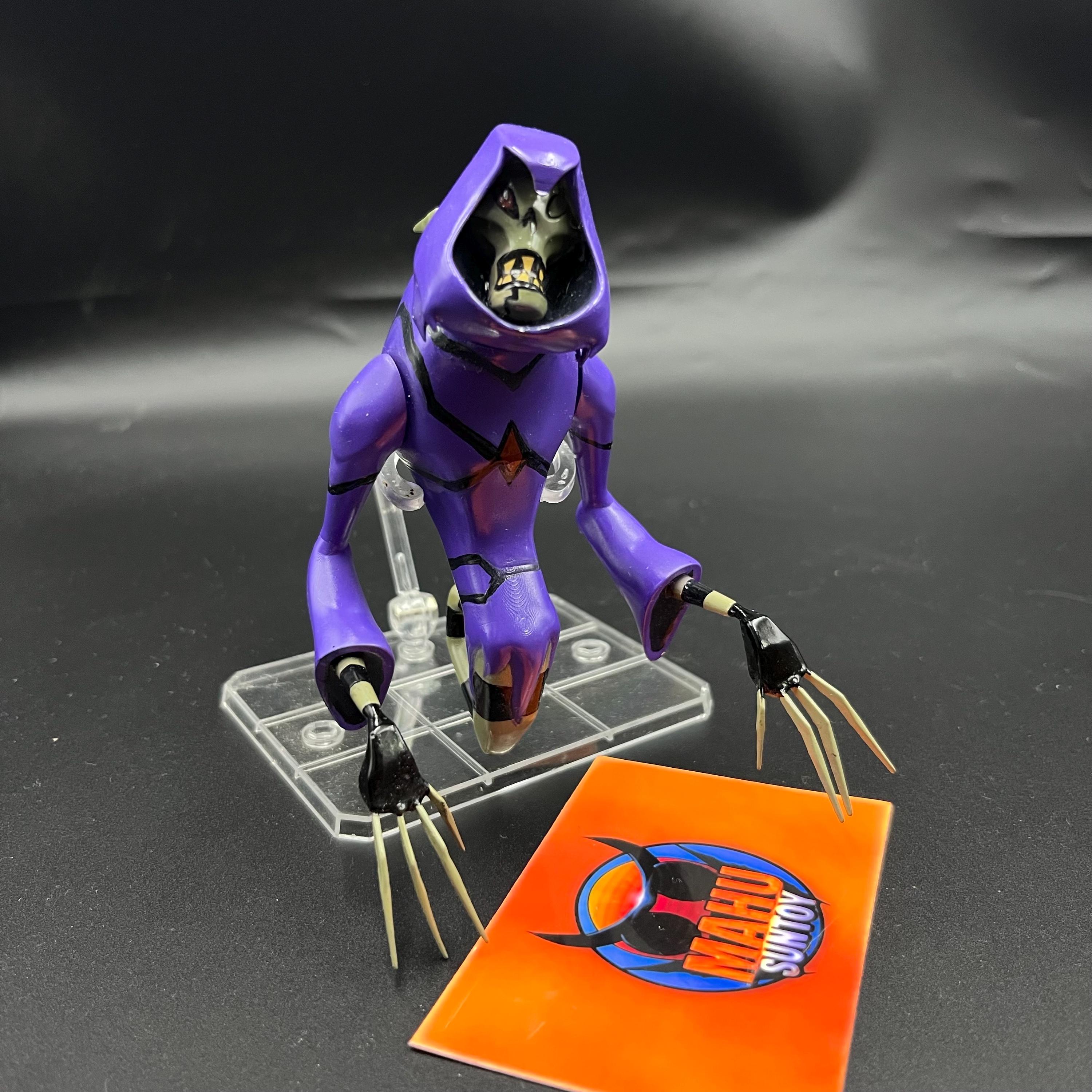 Zs'skayr | Ben 10 Omniverse | Alien Collection - Etsy