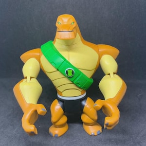 Action Figure | Humungousaur No tail | Ben 10 Omniverse