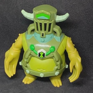 Action Figure | Toepick | Ben 10 Omniverse