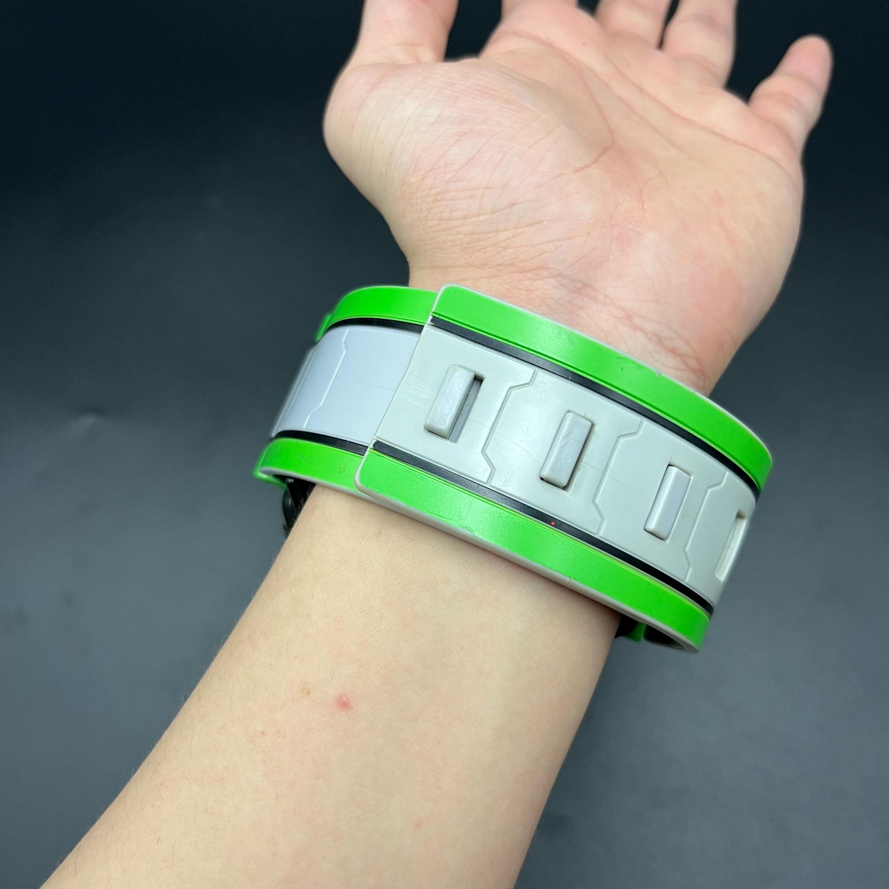 最終値下げ‼️BEN10 Omnitrix ブレスレット オムニトリックス ベン 10 オムニトリックスタッチ |ベン 10 オムニバース |ベン 10