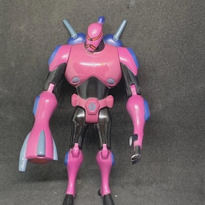 Action Figure | Seven seven | Ben10 Ultimate alien