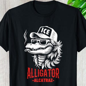 Alligator Funny Shirt, 2025 Custom Gift For Trump Supporters, Florida Everglades Hoodie Long Sleeve Alcatraz Vintage Graphic Tee Retro