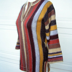 Vintage 70s Striped Tunic Sweater - Nubby Knit GROOVY Colors & Bell Sleeves Unisex SMALL