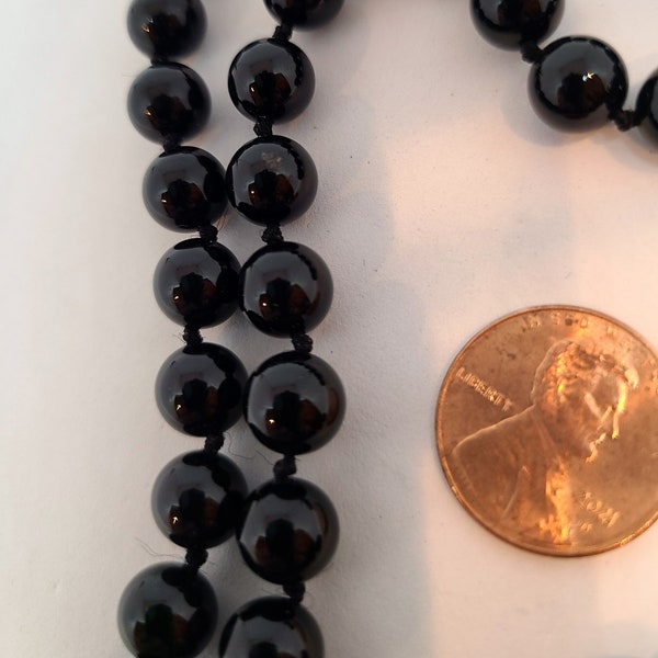 Black Onyx Necklace Hand Knotted Beads - 18" Long - Mint Condition