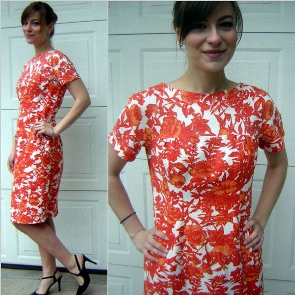 Vintage ORANGE Dress 60s Sweet Floral Cotton  Shift Simple & Comfortable - S to M