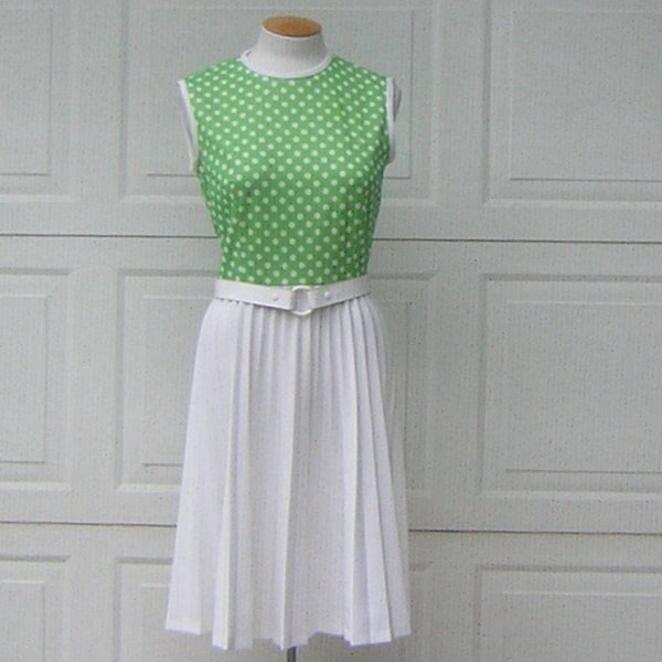Vintage Green Polka Dot Dress - Fresh & Flirty Sleeveless Fun with Pleats Original Belt - FRITZI of California - Retro 12 / Medium