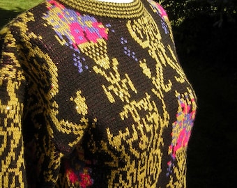 Vintage 80s Italian Knit Sweater: Black & Gold Metallic Tapestry, Scalloped Hem (S)