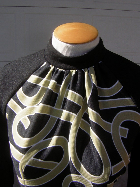 Graphic Print Dress Vintage 70s Black & Tan MOD L… - image 3