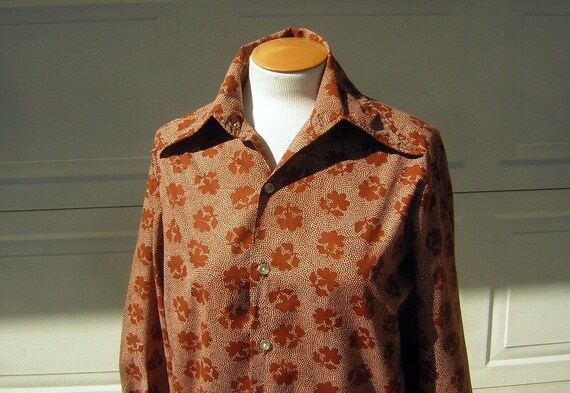 Vintage 70s Shirt Disco Unisex Rust Dotty Print Po