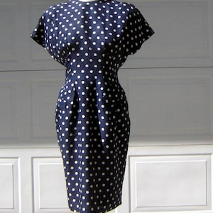 Vintage Navy PolkaDot Dress - 80s Hourglass Fittted Wiggle Silhouette - 4th of July Parade -  small