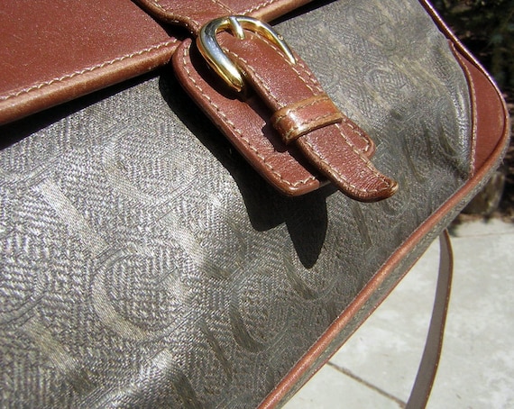 Vintage GUCCI Shoulder Bag with Original Box / Du… - image 4