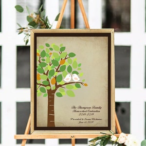 Pode incluir: Uma impress&atilde;o emoldurada em marrom com uma &aacute;rvore verde e dois p&aacute;ssaros brancos em um galho. O texto diz "The Thompson Family Homeschool Celebration 2018-2019 Presented to Susan Richman June 11, 2019".