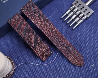 Ręcznie robiony bordowy pasek do zegarka ze skóry strusiej: niestandardowe rozmiary, szybkie zapięcie