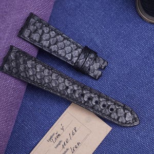 Handgemaakte zwarte python leren horlogeband: aangepaste maten, snelsluiting