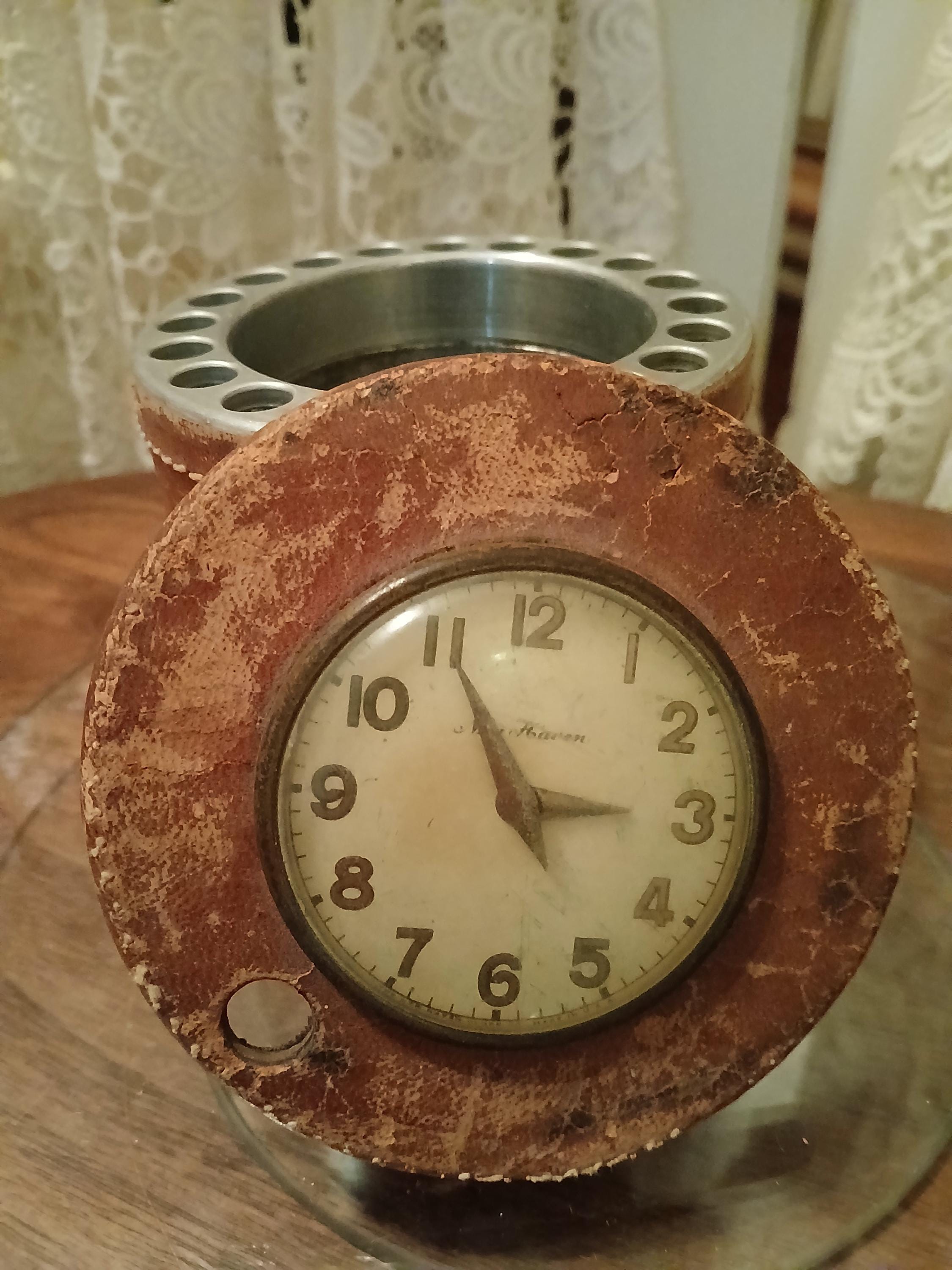 tobacco clock Rare Vintage Newport Double Sided Wall Hanging Cigarette Sign Works Unique Green 4:20 Clock