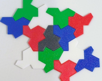 Hat aperiodic monotile puzzle