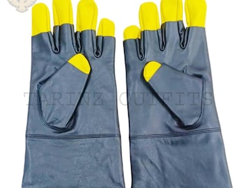 Handmade Mandalorian Gloves – Bounty Hunter Cosplay Accessories