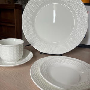 Wedgwood Nantucket, Coffee Cup, Saucer, Dinner Plates, Lunch Plates
