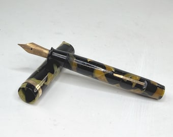 Vintage Sheaffer Lifetime 14K Fountain Pen Lever Fill Celluloid SS289
