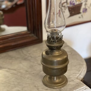 Antique Victorian Brass Oil Lamp