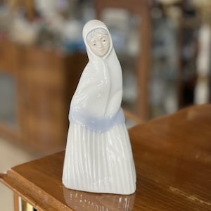 Figura de dama vintage de Requena (Valencia, España)