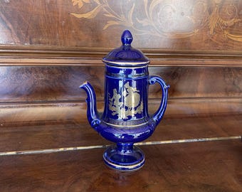 Cobalt Blue “Véritable Bleu de Four” Lidded Porcelain Teapot – Hand-Gilded Italian Elegance