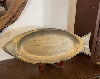 Vintage Brass Fish-Shaped Serving Tray | Handcrafted Nautical Décor | Mid-20th Century