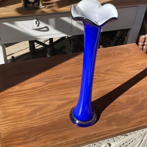 Handmade Blown Cobalt Blue Art Glass Vase with Flared White Rim – Mid-Century Modern Elegance