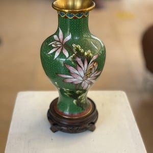 Exquisite Green Cloisonné Vase with Floral Motif on Wooden Stand