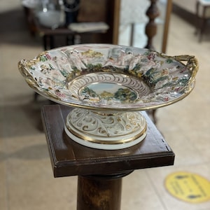 Italienische Mid-Century Capodimonte Porzellan Schale mit Motiven vom Engel