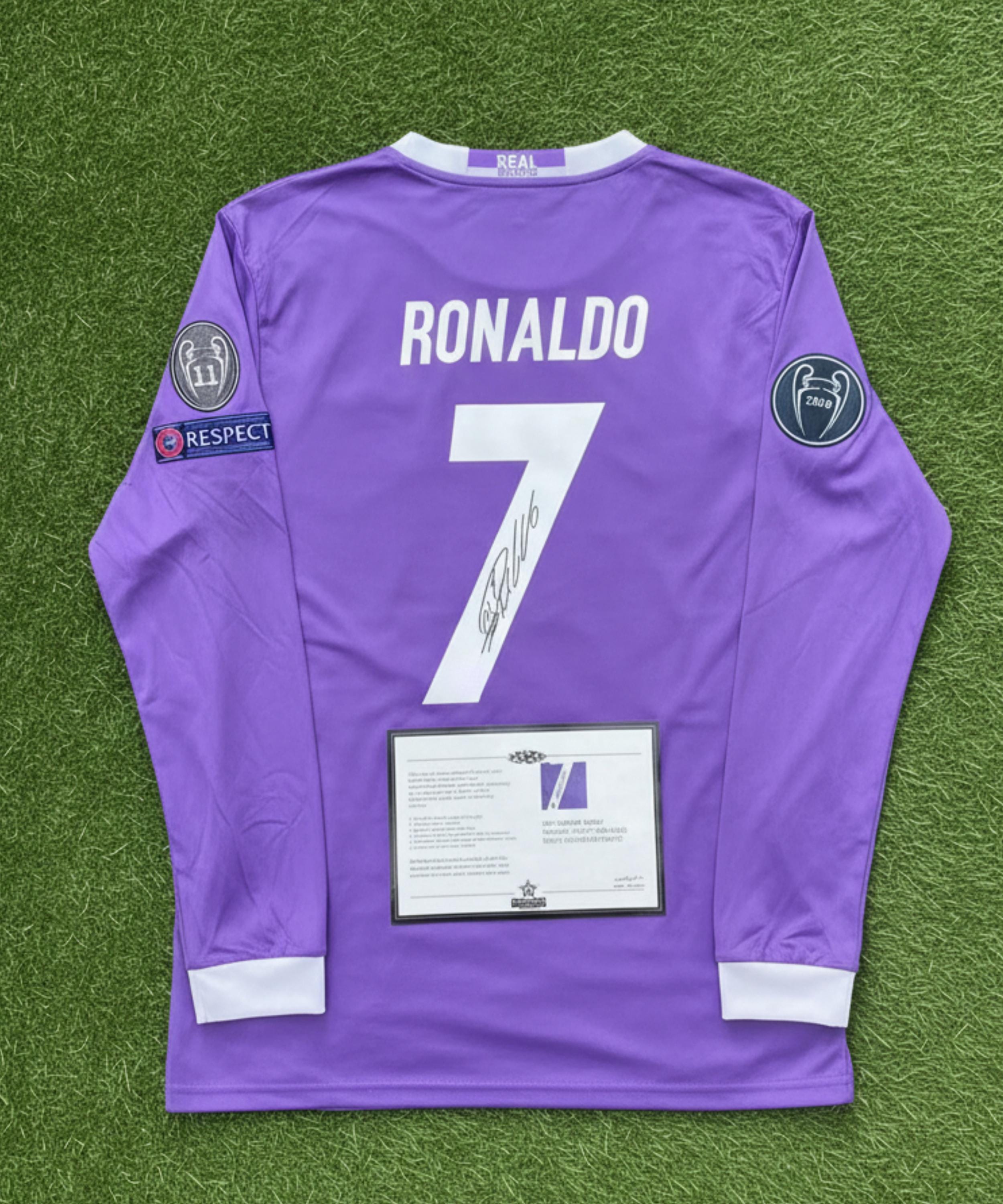 Cristiano Ronaldo SIGNED Real Madrid Home 15/16 UCL Final Jersey