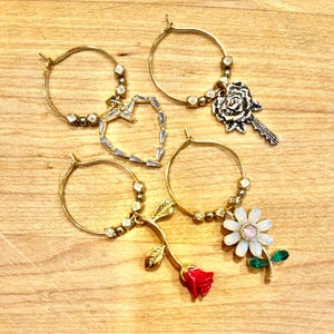 Floral & Crystal Wine Charms | Set of 4 Handmade Glass Markers | Garden Party Drink Charms | Elegant Wine Glass Tags