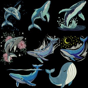 Puede incluir: Una colección de diseños de ballenas bordadas en varios tonos de azul y verde azulado sobre un fondo negro. Las ballenas se representan en diferentes poses, algunas con salpicaduras de agua, flores o elementos celestiales como una luna y estrellas. Los diseños tienen una apariencia texturizada y cosida.